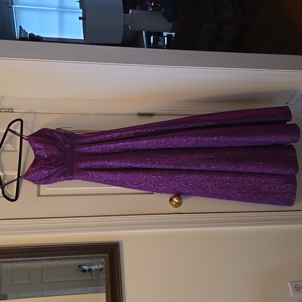 CITY TRIANGLES BRAND WOMEN'S JUNIOR SIZE SPARKLING VIOLET FORMAL DRESS SIZE 0